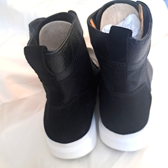Naturalizer leather high top sneakers - Picture 7 of 7